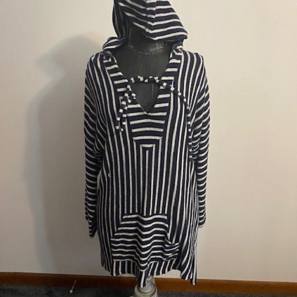 Soft Surroundings Blue/White stripe Hi-lo hoodie, size L